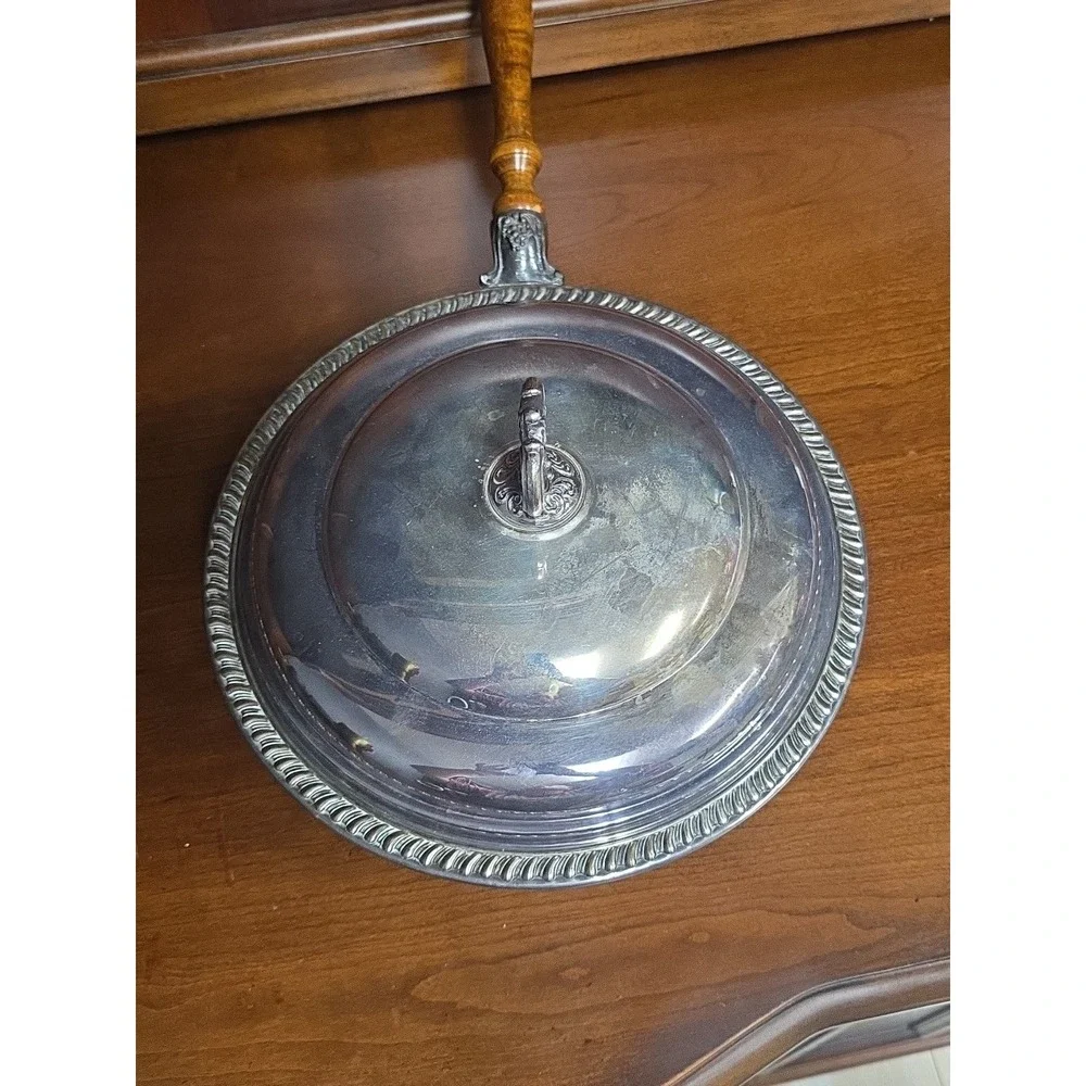 Silver Plate‎ Wood Handle Chafing Pan Dish Set With Lid